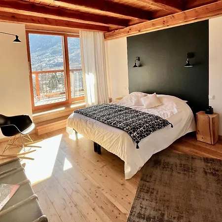 La Maison Abeil * L'Argentiere-la-Bessee